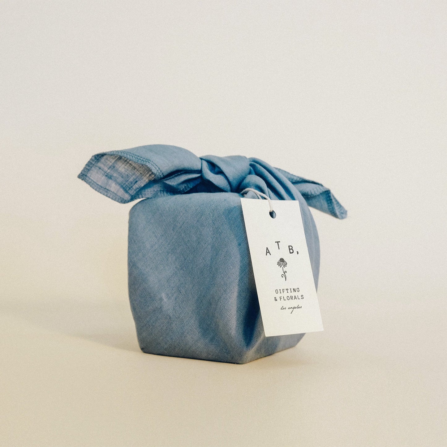 THE QUIET BOTANIST CANDLE BUNDLE