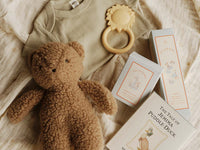 Welcome Baby Deluxe box with teddy, teether and Paloroma